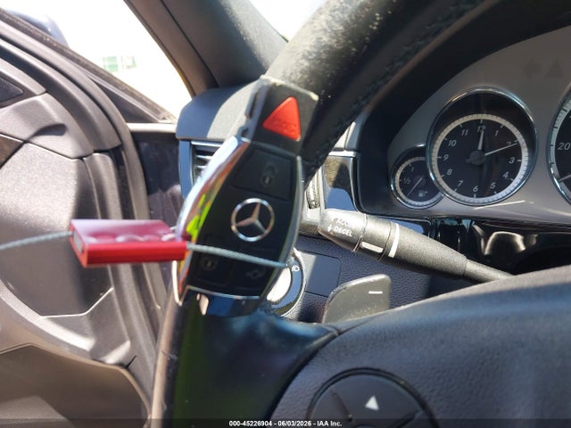 2010 Mercedes-benz E 550 მანქანა იყიდება აუქციონზე, vin: WDDHF7CB8AA027049, აუქციონის ნომერი: 45226904