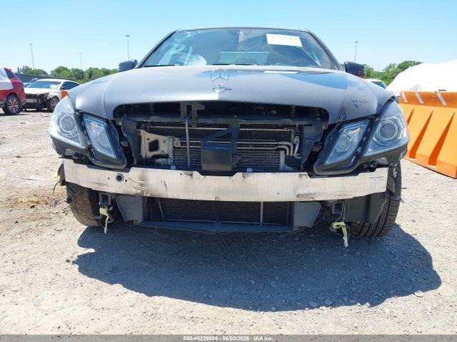 2010 Mercedes-benz E 550 მანქანა იყიდება აუქციონზე, vin: WDDHF7CB8AA027049, აუქციონის ნომერი: 45226904