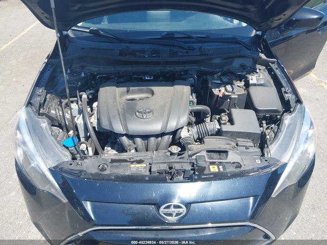 Scion IA 2016 3MYDLBZV3GY134618 Image 10