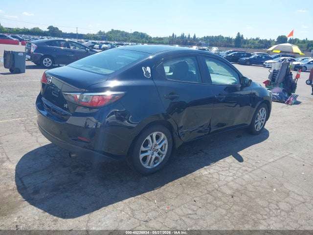 Scion IA 2016 3MYDLBZV3GY134618 Image 4