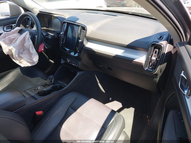 Продажа на аукционе авто 2019 Volvo Xc40 T5 Momentum/t5 R-design, vin: YV4162XZ1K2010446, номер лота: 45226995