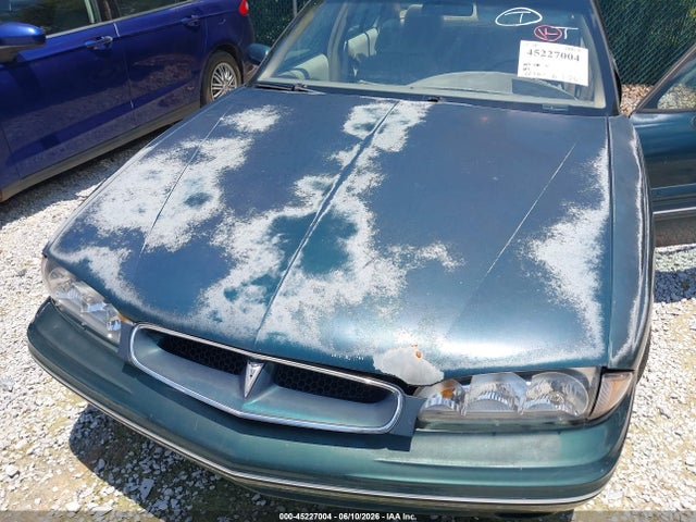 1998 Pontiac Bonneville Se მანქანა იყიდება აუქციონზე, vin: 1G2HX52K4W4229877, აუქციონის ნომერი: 45227004