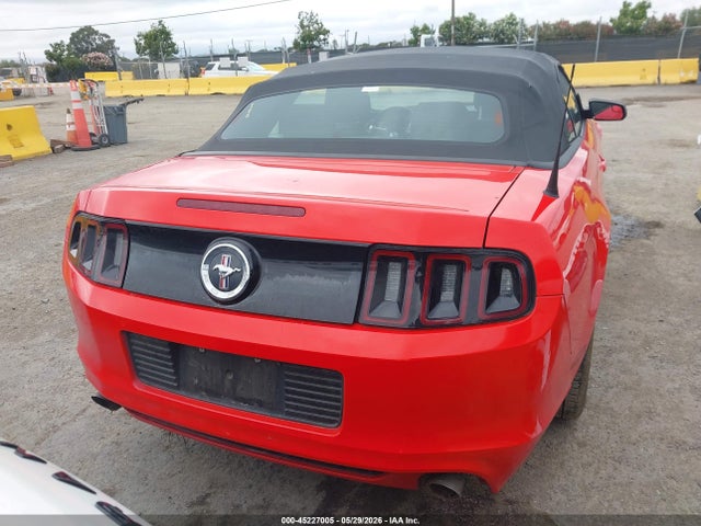 45227005 :رقم المزاد ، 1ZVBP8EM4E5285663 vin ، 2014 Ford Mustang V6 مزاد بيع