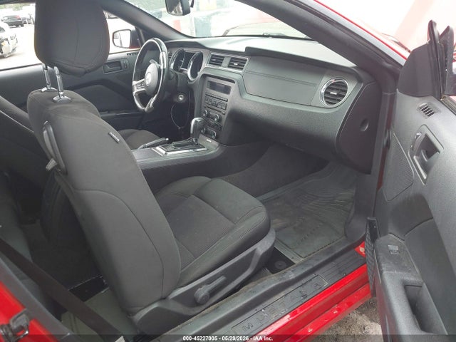 Ford Mustang V6 2014 1ZVBP8EM4E5285663 Image 5