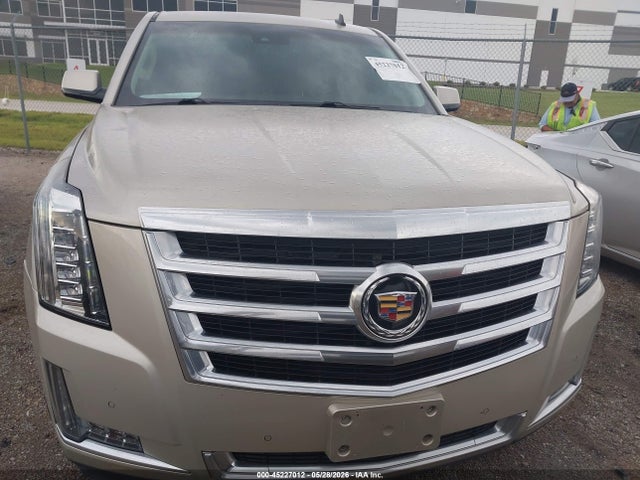 2015 Cadillac Escalade Luxury მანქანა იყიდება აუქციონზე, vin: 1GYS4BKJ6FR303197, აუქციონის ნომერი: 45227012