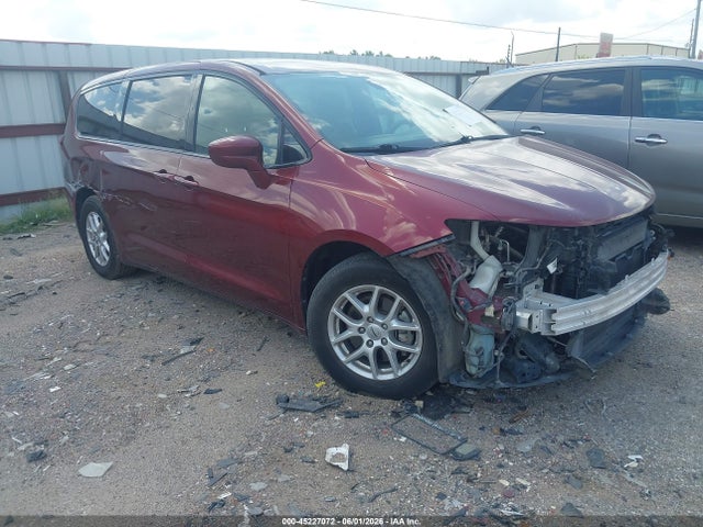 2018 Chrysler Pacifica Touring Plus მანქანა იყიდება აუქციონზე, vin: 2C4RC1FG8JR334051, აუქციონის ნომერი: 45227072