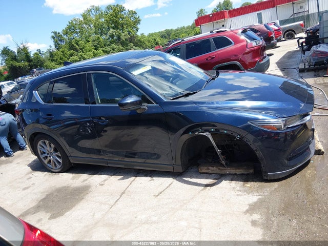 Продаж на аукціоні авто 2019 Mazda Cx-5 Grand Touring, vin: JM3KFBDM1K1604953, номер лоту: 45227083