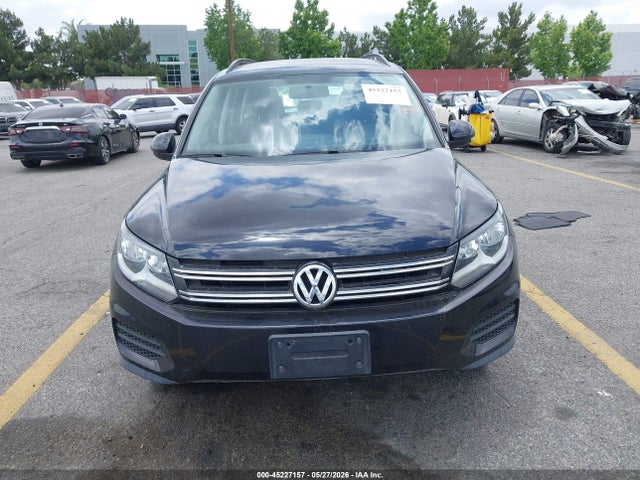 WVGAV7AX1JK004800 Volkswagen Tiguan Limited 2.0t