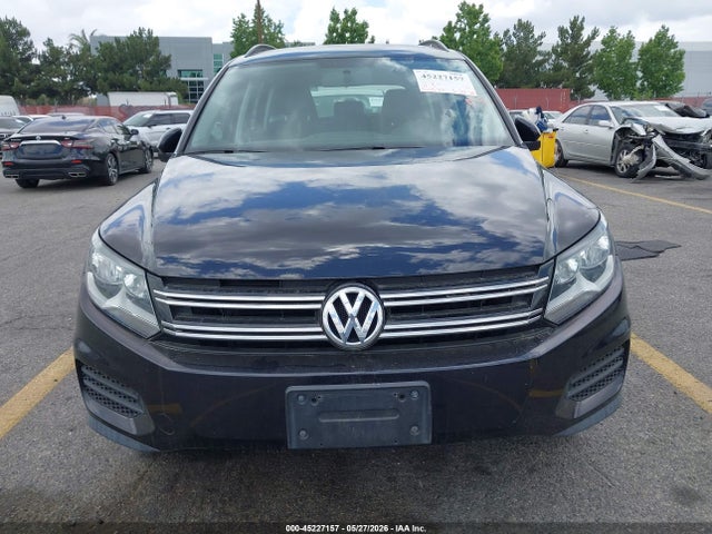 WVGAV7AX1JK004800 Volkswagen Tiguan Limited 2.0t