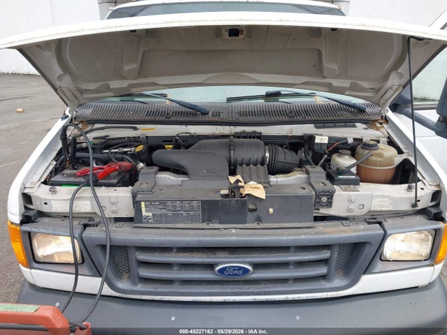 45227162 :رقم المزاد ، 1FDXE45S17DB18154 vin ، 2007 Ford E-450 Cutaway مزاد بيع