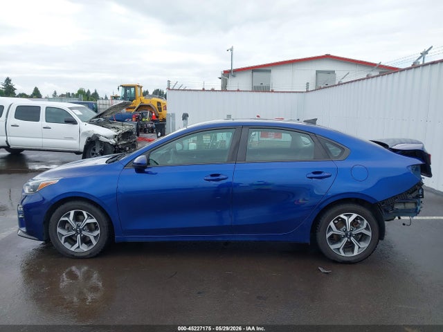 Продажа на аукционе авто 2019 Kia Forte Lxs, vin: 3KPF24AD0KE018893, номер лота: 45227175