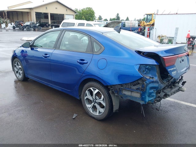 Продажа на аукционе авто 2019 Kia Forte Lxs, vin: 3KPF24AD0KE018893, номер лота: 45227175