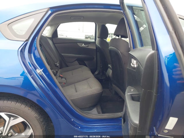 Продажа на аукционе авто 2019 Kia Forte Lxs, vin: 3KPF24AD0KE018893, номер лота: 45227175