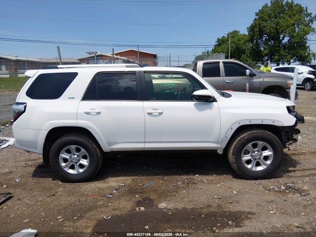 2020 Toyota 4runner Sr5 მანქანა იყიდება აუქციონზე, vin: JTEZU5JR3L5225456, აუქციონის ნომერი: 45227189