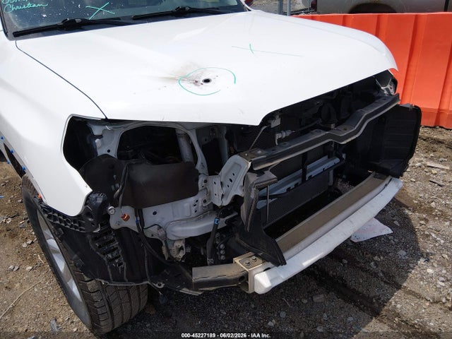 2020 Toyota 4runner Sr5 მანქანა იყიდება აუქციონზე, vin: JTEZU5JR3L5225456, აუქციონის ნომერი: 45227189