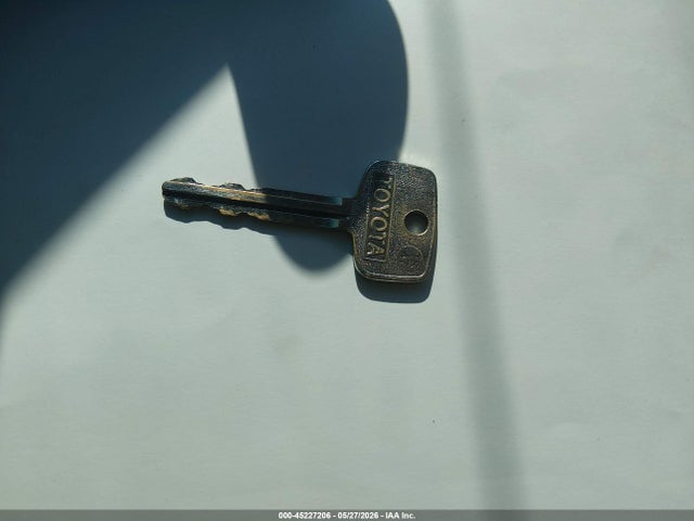 Продажа на аукционе авто 2001 Toyota Tacoma, vin: 5TENL42N71Z828898, номер лота: 45227206