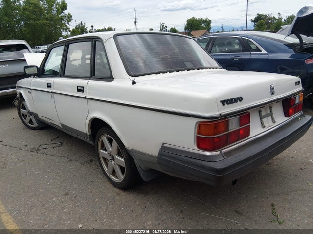 1993 Volvo 240 მანქანა იყიდება აუქციონზე, vin: YV1AS8809P1481169, აუქციონის ნომერი: 45227216