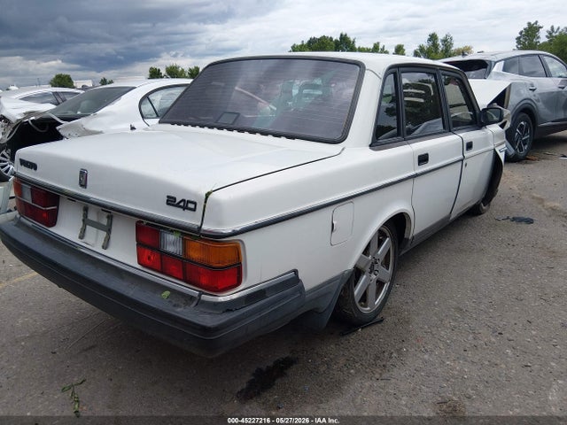 1993 Volvo 240 მანქანა იყიდება აუქციონზე, vin: YV1AS8809P1481169, აუქციონის ნომერი: 45227216