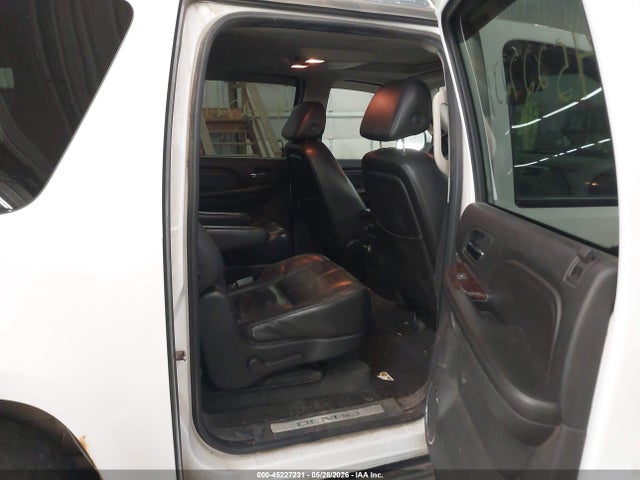 Продаж на аукціоні авто 2007 Gmc Yukon Xl 1500 Denali, vin: 1GKFK66847J212963, номер лоту: 45227231