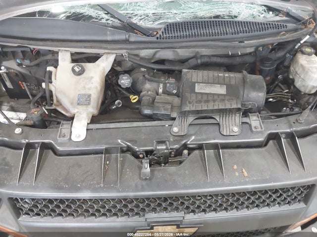 Продажа на аукционе авто 2017 Chevrolet Express 3500 Ls, vin: 1GAZGNFF2H1303694, номер лота: 45227254