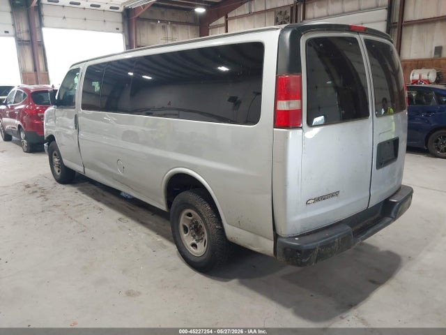 Продажа на аукционе авто 2017 Chevrolet Express 3500 Ls, vin: 1GAZGNFF2H1303694, номер лота: 45227254