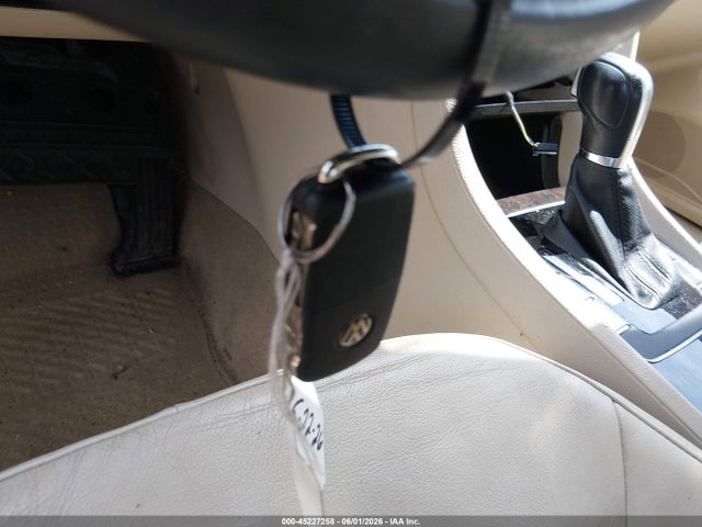 2014 Volkswagen Passat 1.8t Sel Premium მანქანა იყიდება აუქციონზე, vin: 1VWCT7A35EC024447, აუქციონის ნომერი: 45227258