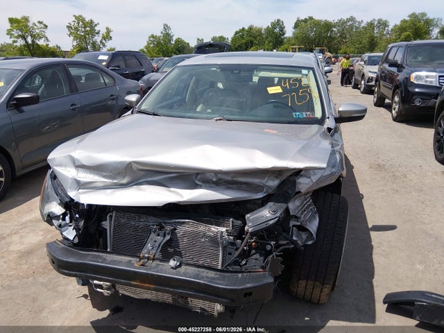 2014 Volkswagen Passat 1.8t Sel Premium მანქანა იყიდება აუქციონზე, vin: 1VWCT7A35EC024447, აუქციონის ნომერი: 45227258