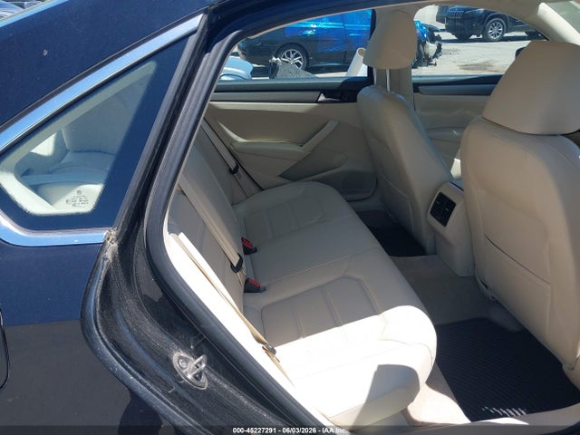 Aukcja sprzedaży 2015 Volkswagen Passat 2.0l Tdi Se, vin: 1VWBV7A31FC038143, numer aukcji: 45227291