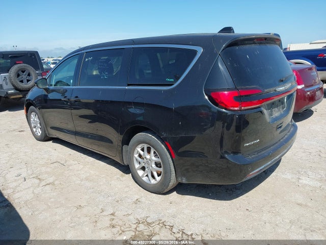 Продаж на аукціоні авто 2023 Chrysler Pacifica Touring L, vin: 2C4RC1BG9PR606492, номер лоту: 45227300