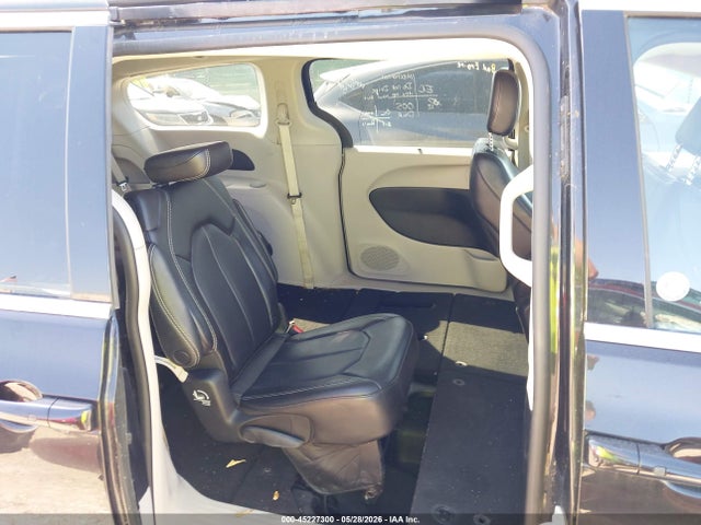 Продаж на аукціоні авто 2023 Chrysler Pacifica Touring L, vin: 2C4RC1BG9PR606492, номер лоту: 45227300