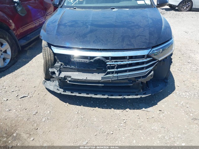 2021 Volkswagen Jetta 1.4t Sel მანქანა იყიდება აუქციონზე, vin: 3VWE57BU2MM054013, აუქციონის ნომერი: 45227334