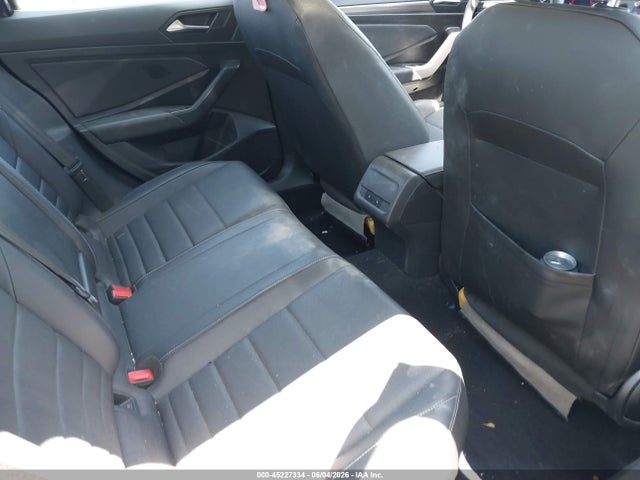 2021 Volkswagen Jetta 1.4t Sel მანქანა იყიდება აუქციონზე, vin: 3VWE57BU2MM054013, აუქციონის ნომერი: 45227334