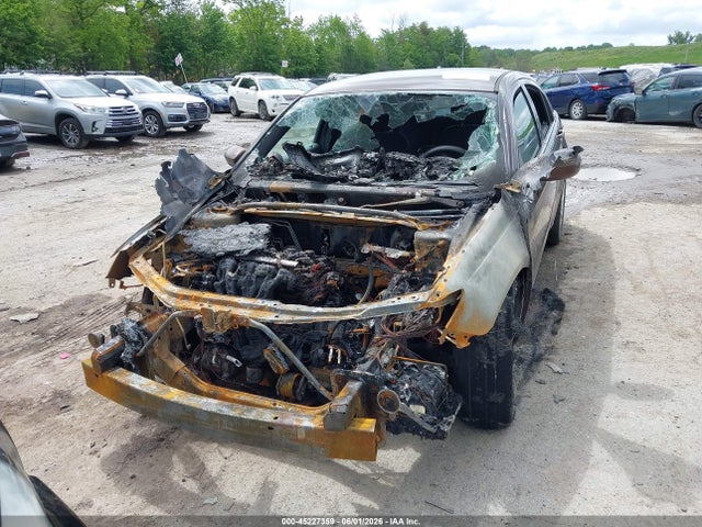 Продаж на аукціоні авто 2013 Chrysler 200 Lx, vin: 1C3CCBAB8DN686303, номер лоту: 45227359