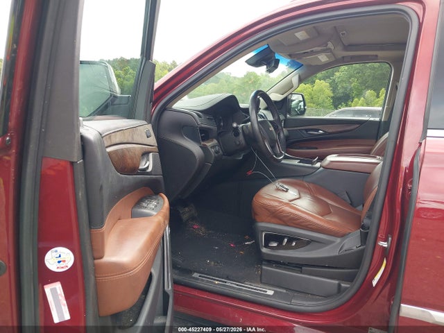 Продаж на аукціоні авто 2018 Cadillac Escalade Luxury, vin: 1GYS3BKJ0JR221493, номер лоту: 45227409