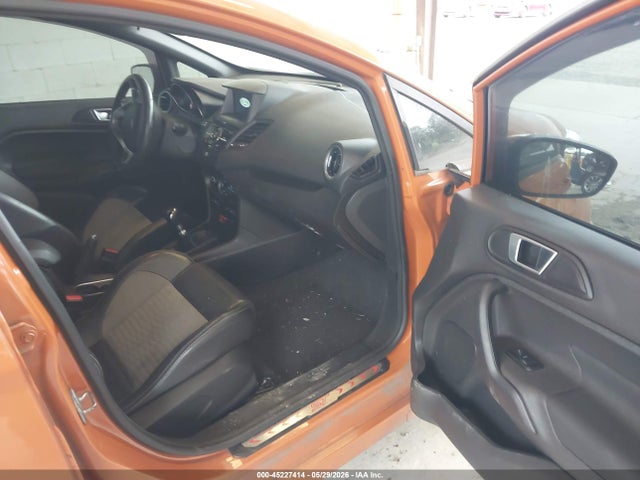 Ford FIESTA ST 2017 3FADP4GX6HM117460 Image 5