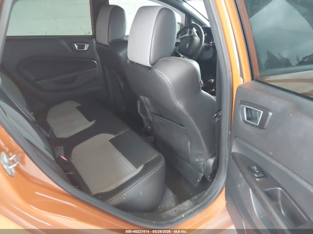 Ford FIESTA ST 2017 3FADP4GX6HM117460 Image 8