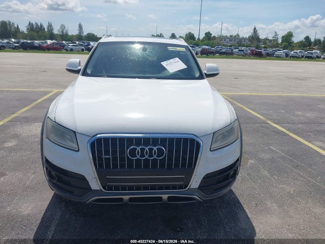 2017 Audi Q5 2.0t Premium მანქანა იყიდება აუქციონზე, vin: WA1L2AFP5HA029334, აუქციონის ნომერი: 45227424