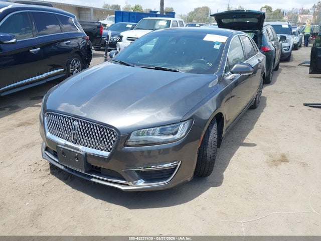3LN6L5MU4JR613537 Lincoln Mkz Hybrid Reserve