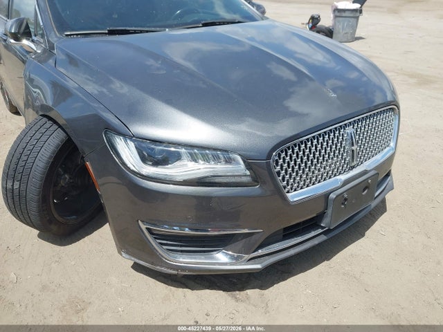 3LN6L5MU4JR613537 Lincoln Mkz Hybrid Reserve