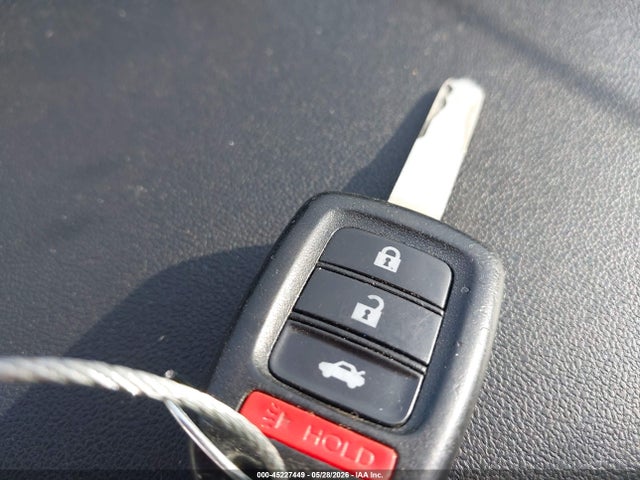 19XFB2F57EE218762 Honda Civic Lx