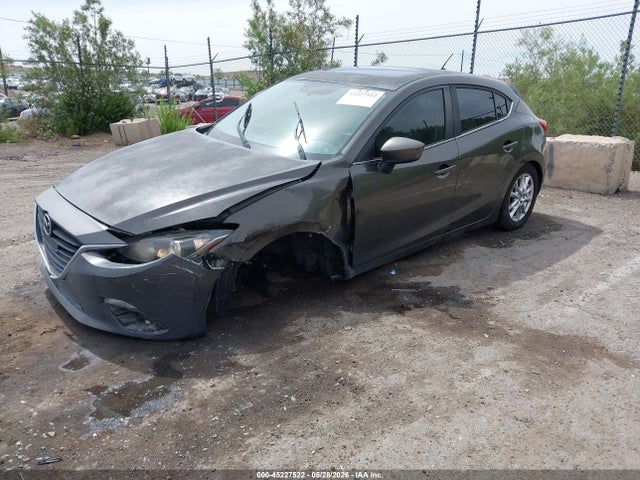 Mazda Mazda3 I Touring 2014 JM1BM1L72E1161091 Image 2