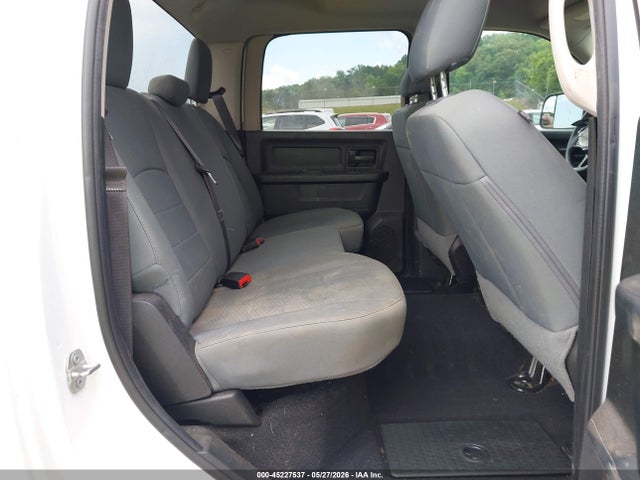 2019 Ram 1500 Classic Tradesman  4x4 5'7 Box მანქანა იყიდება აუქციონზე, vin: 1C6RR7KT3KS742579, აუქციონის ნომერი: 45227537