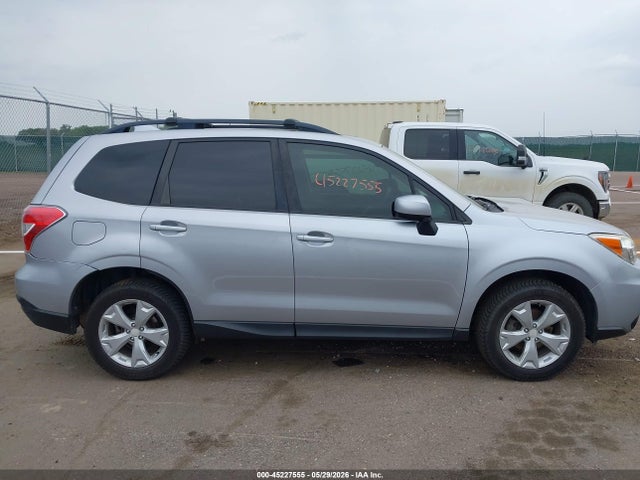 45227555 :رقم المزاد ، JF2SJADC0GH473524 vin ، 2016 Subaru Forester 2.5i Premium مزاد بيع