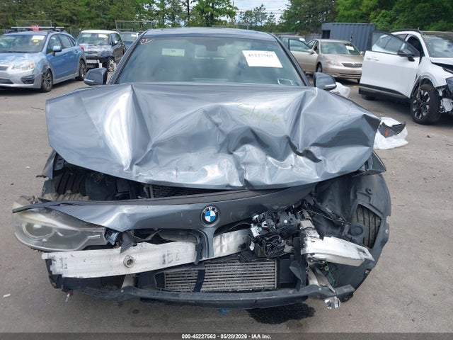 2014 Bmw 320i Xdrive მანქანა იყიდება აუქციონზე, vin: WBA3C3C5XEF986913, აუქციონის ნომერი: 45227563