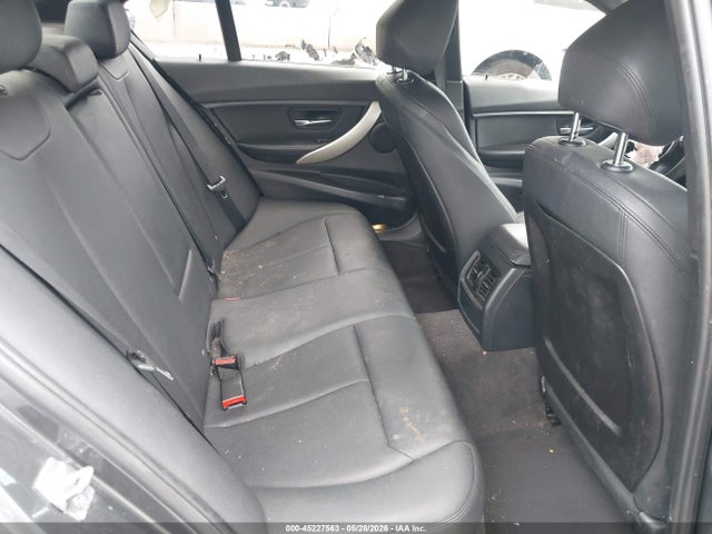 2014 Bmw 320i Xdrive მანქანა იყიდება აუქციონზე, vin: WBA3C3C5XEF986913, აუქციონის ნომერი: 45227563