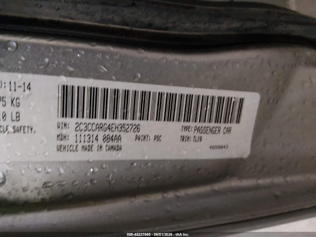2C3CCARG4EH352726 Chrysler 300