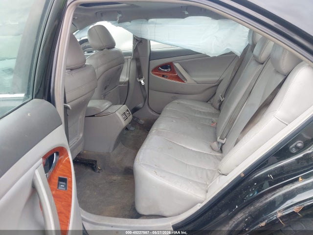 45227587 :رقم المزاد ، 4T4BF3EKXBR148043 vin ، 2011 Toyota Camry Xle مزاد بيع