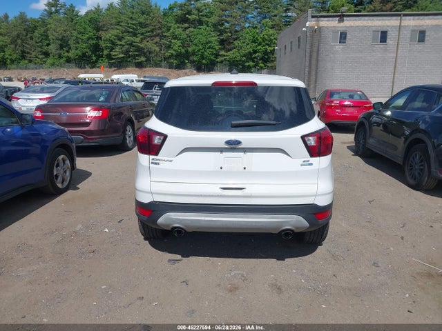 Ford ESCAPE SE 2019 1FMCU9GD0KUB74205 Image 16