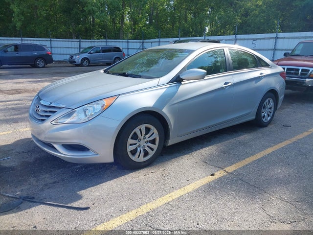 Продажа на аукционе авто 2012 Hyundai Sonata Gls, vin: 5NPEB4AC6CH324383, номер лота: 45227603