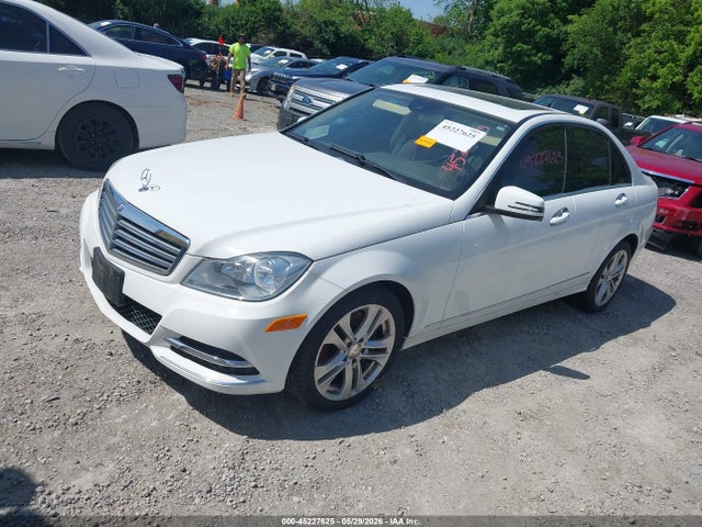 45227625 :رقم المزاد ، WDDGF8AB1DR270714 vin ، 2013 Mercedes-benz C 300 Luxury 4matic مزاد بيع